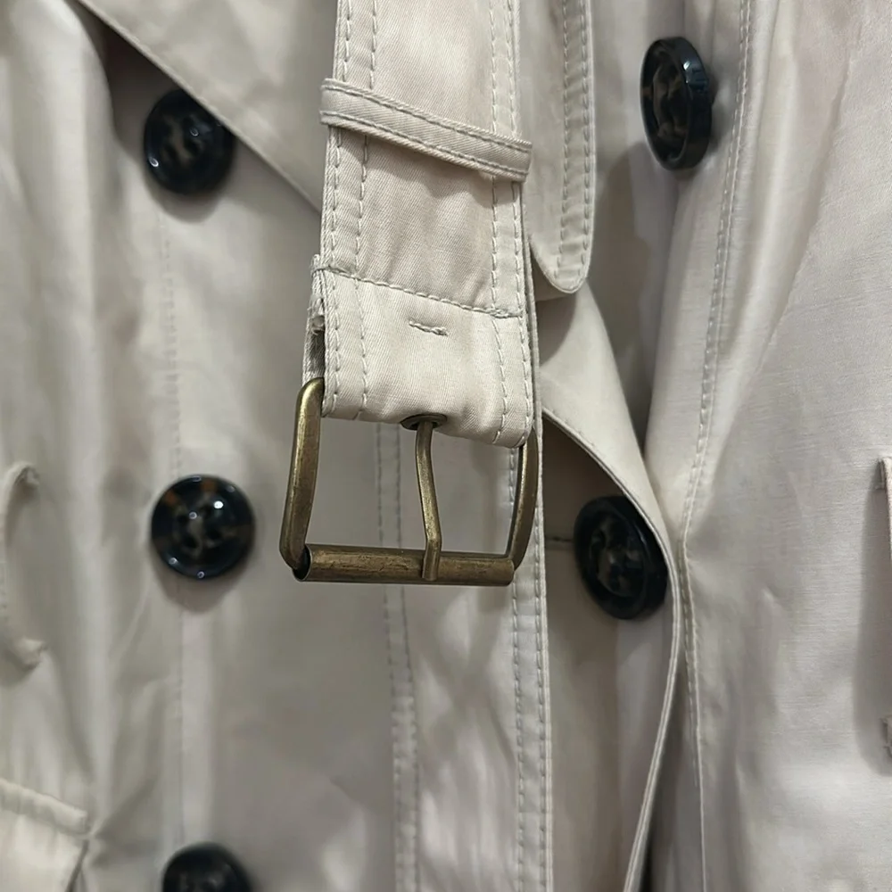 Esprit size 8 tan trenchcoat - Picture 7 of 8
